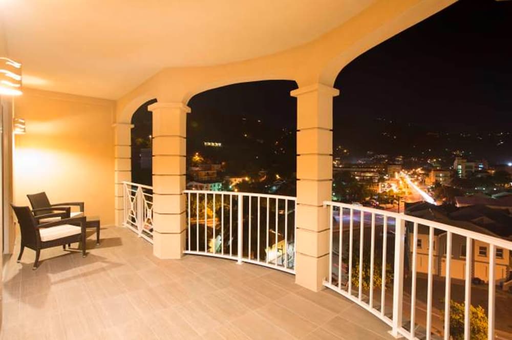Marias By the Sea Hotel 39/44
