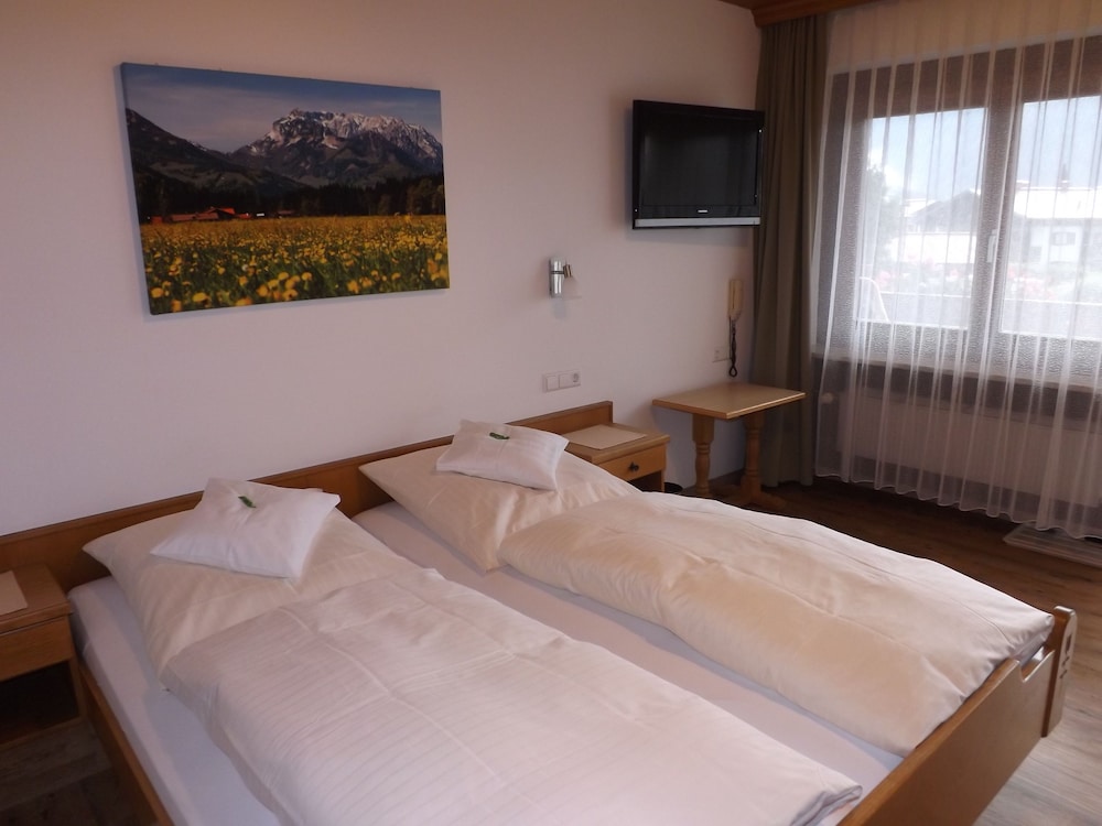 Comfort, Queen Bed, Balcony