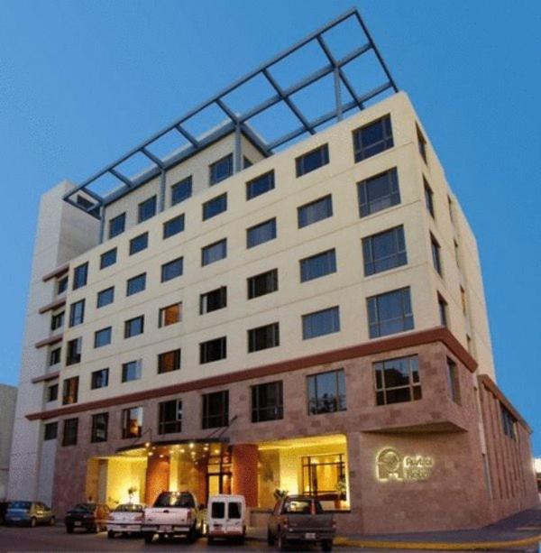 Austral Plaza Hotel 2/57