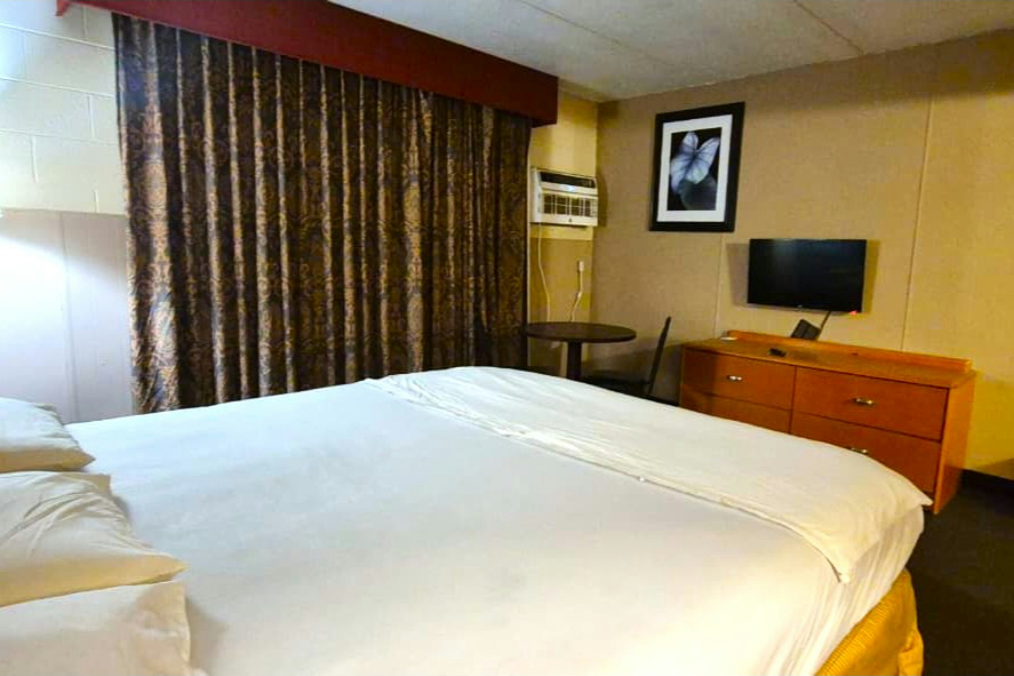 King Bed Non-Smoking