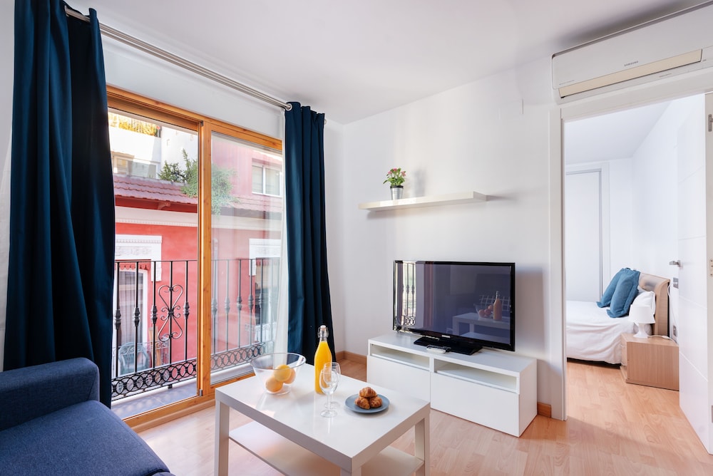Apartamentos Globus By Be Alicante 22/36