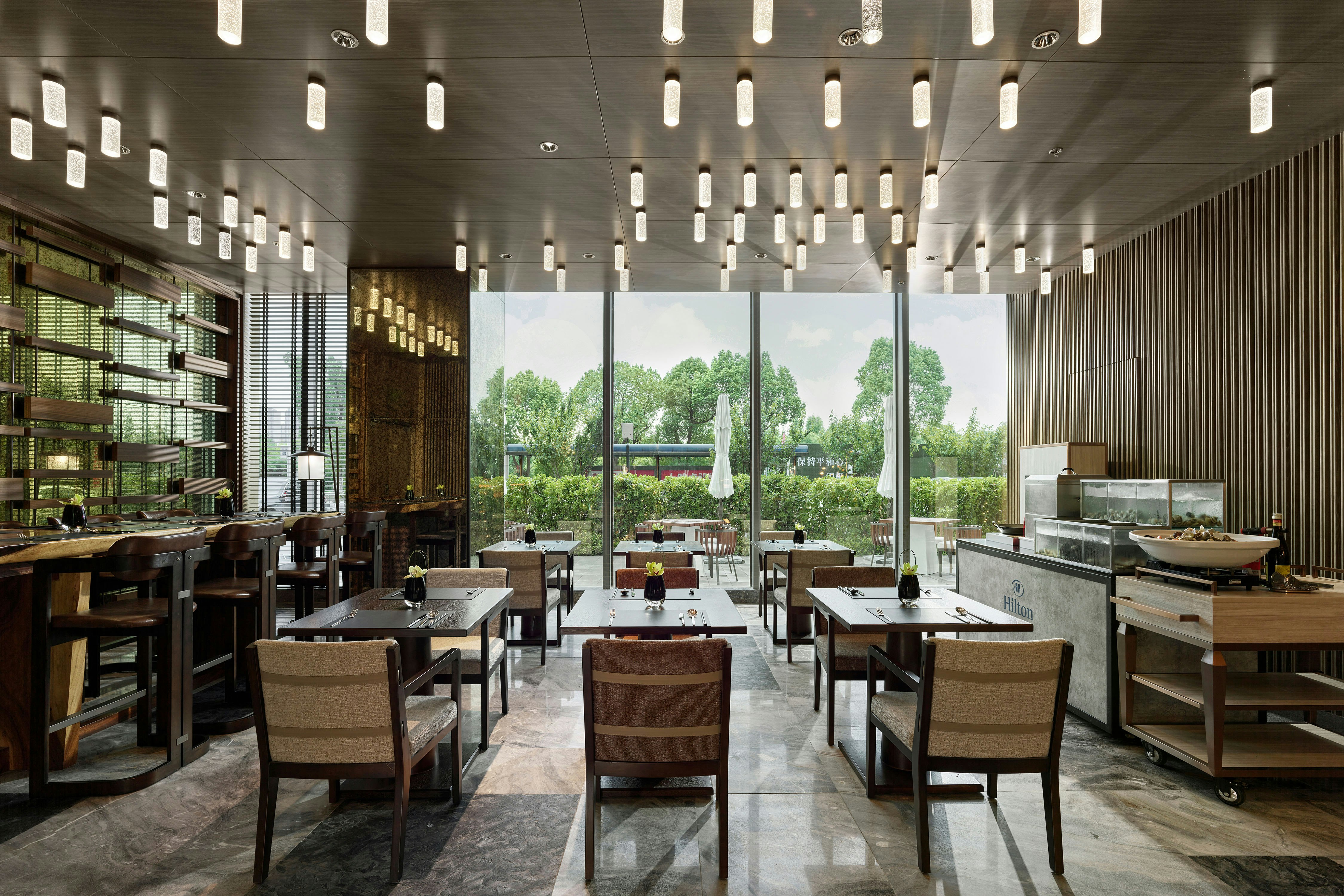 Hilton Suzhou Yinshan Lake 41/72