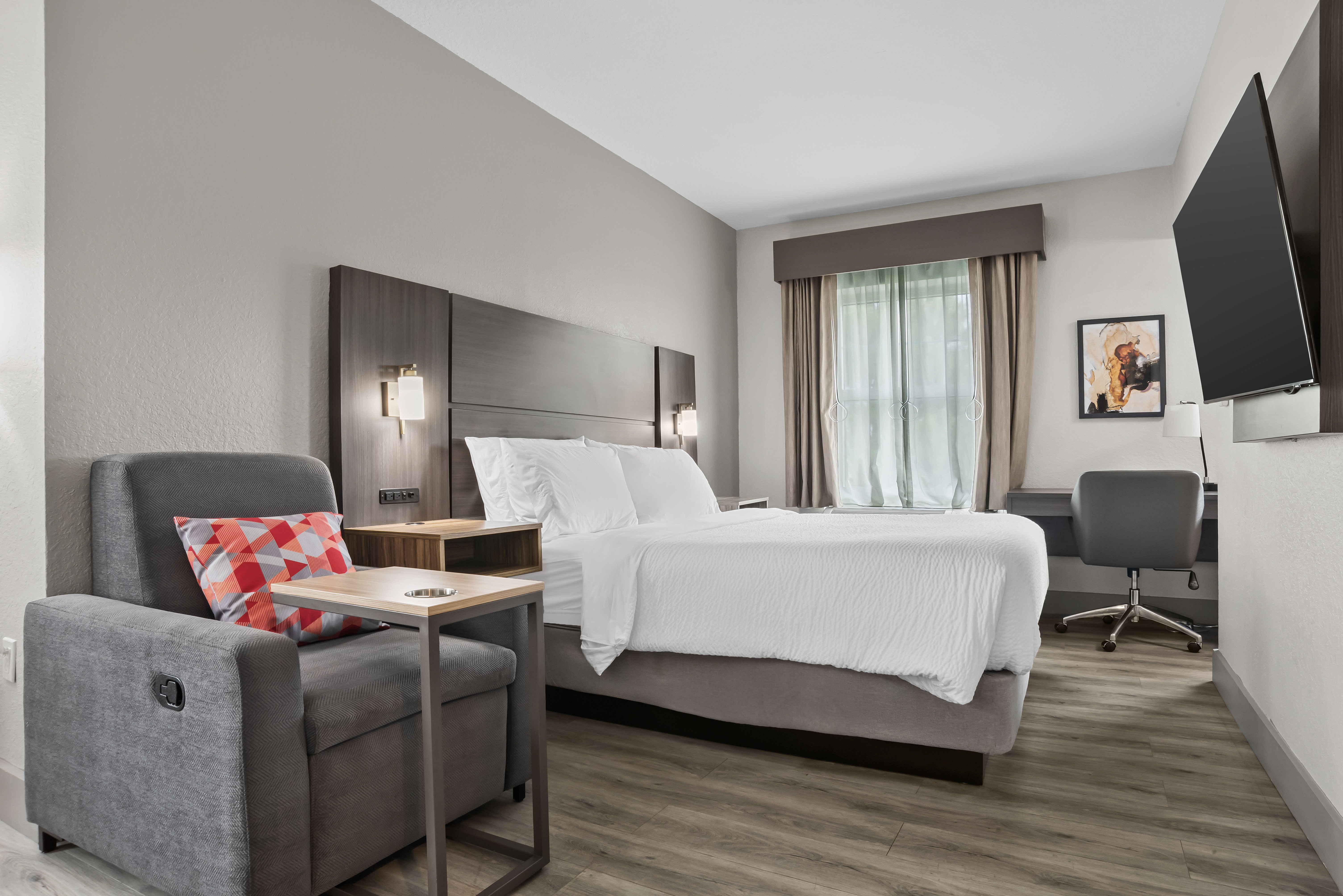 Hawthorn Suites By Wyndham Panama City Beach Fl 20/50