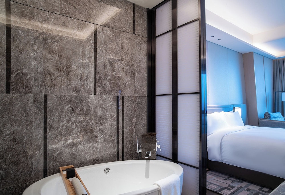 غرفة تنفيذية بسرير كينج، JW Marriott Hotel Xi'an 6/10