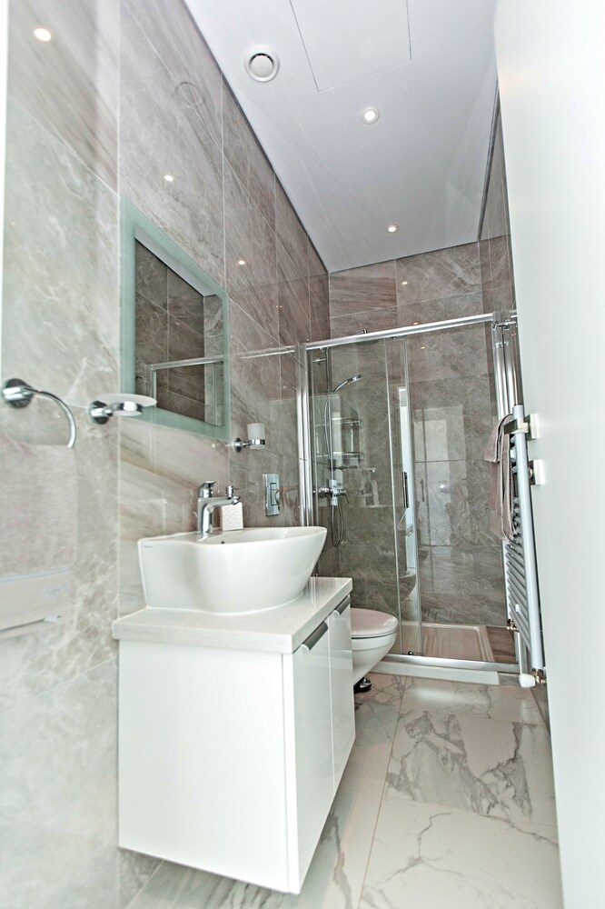 Glory Elite Luxury Home 47/50