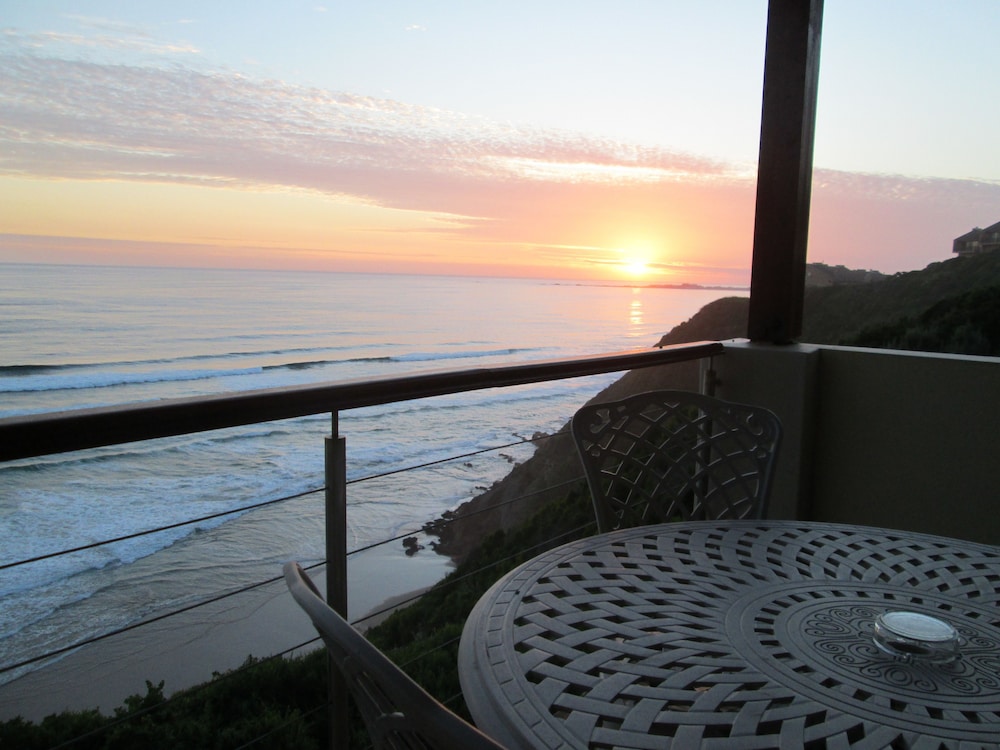 Brenton On Rocks Luxury Guest House 88/97