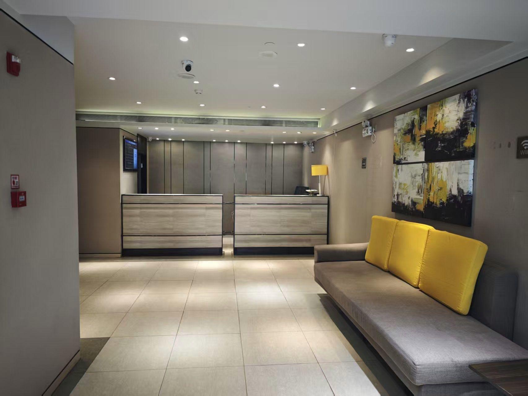 Home Inn Plus (Beijing Changping Government Street Metro Station) 12/44