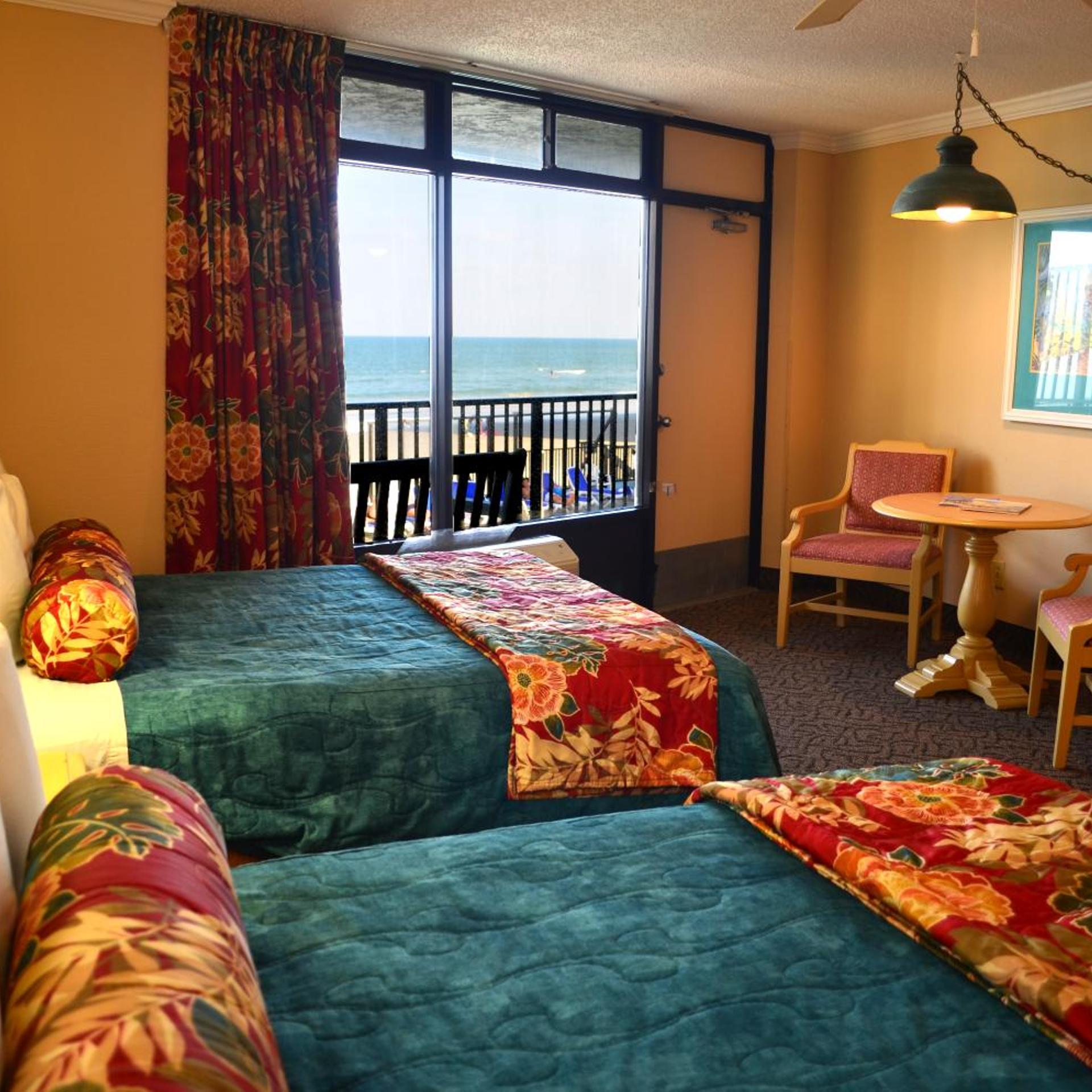 غرفة بسريرين كوين بإطلالة على المسبح، Sun Viking Lodge 3/8