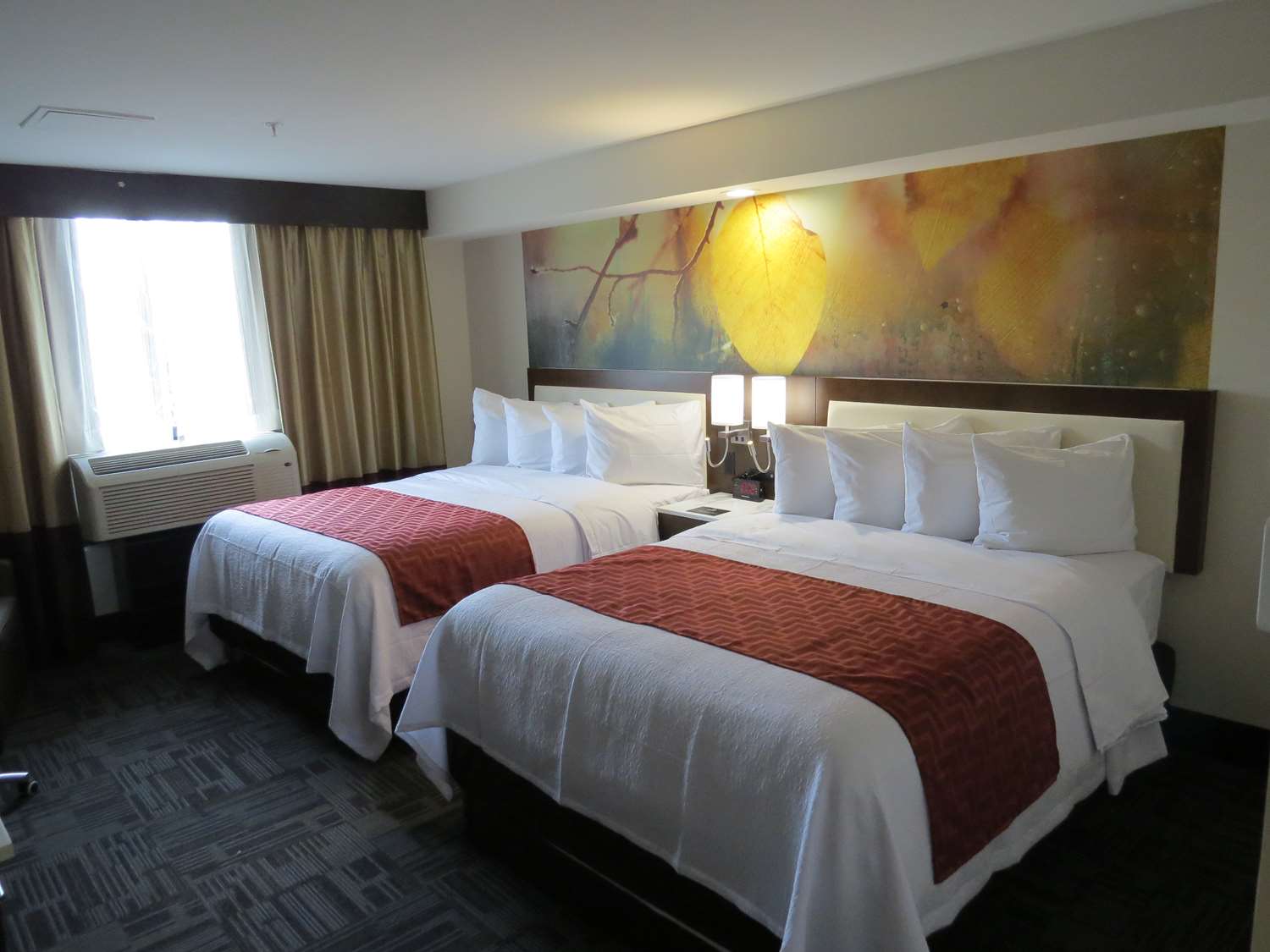 Holiday Inn Brookfield - Milwaukee 11/29