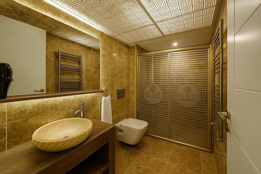 My Suit Residence 48/50