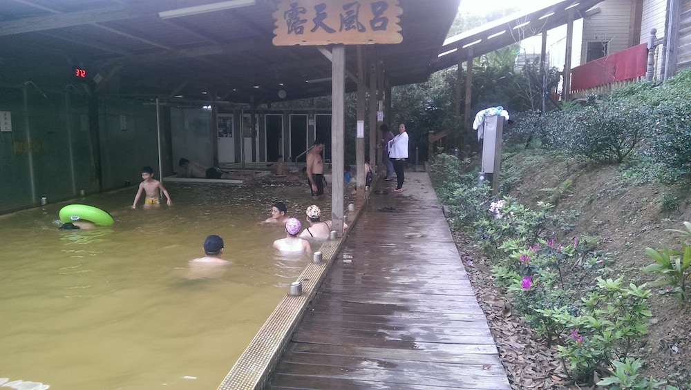 Wan Jin Hot Spring 35/45