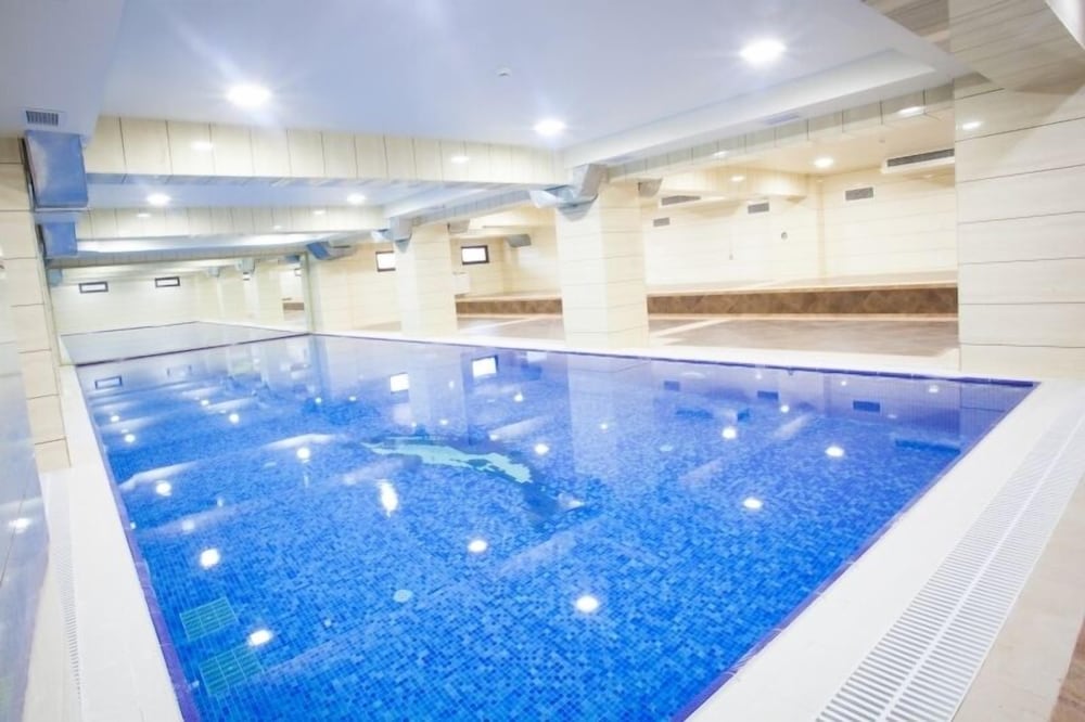 Emerald Hotel Baku 42/58