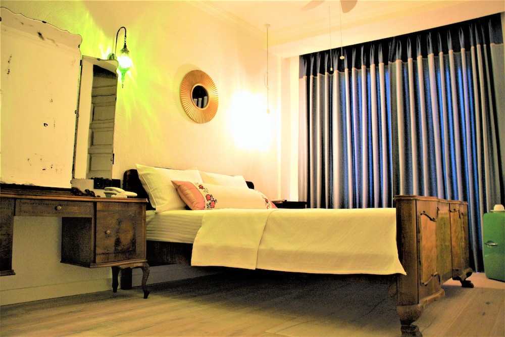 HOTEL GRAND AMPHORA 26/57