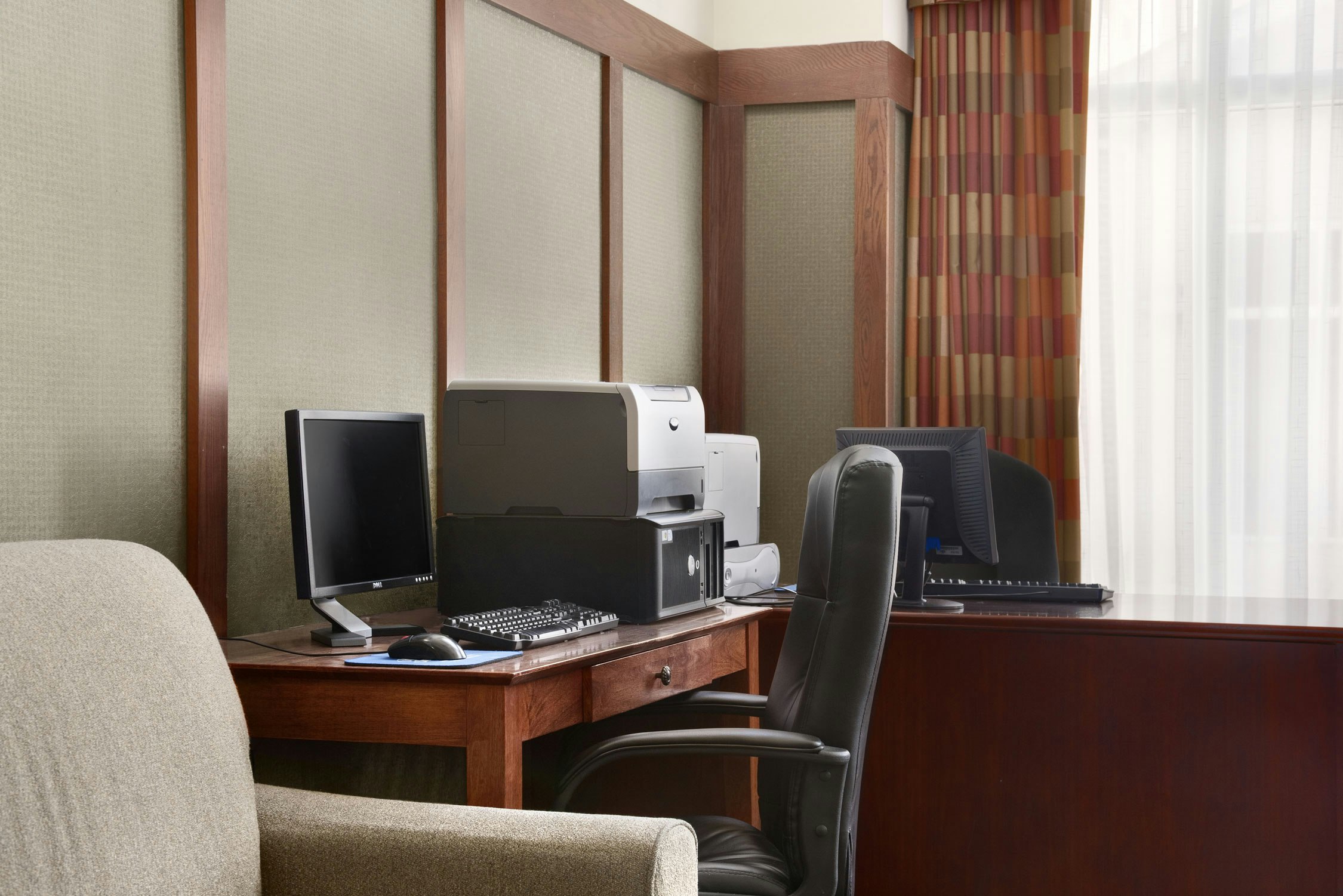 Hampton Inn Suites Providencew 38/42