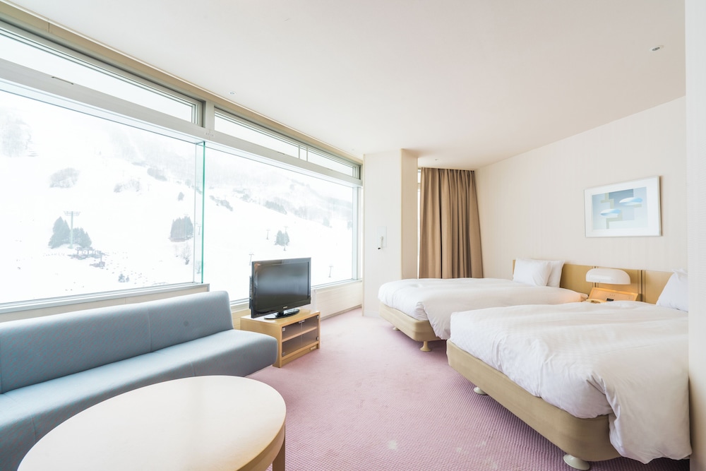 Family, Twin Beds, Slope View, Building 2