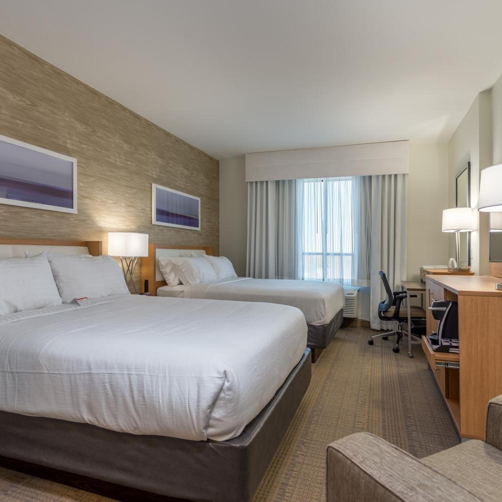 Feature, 2 Double Beds