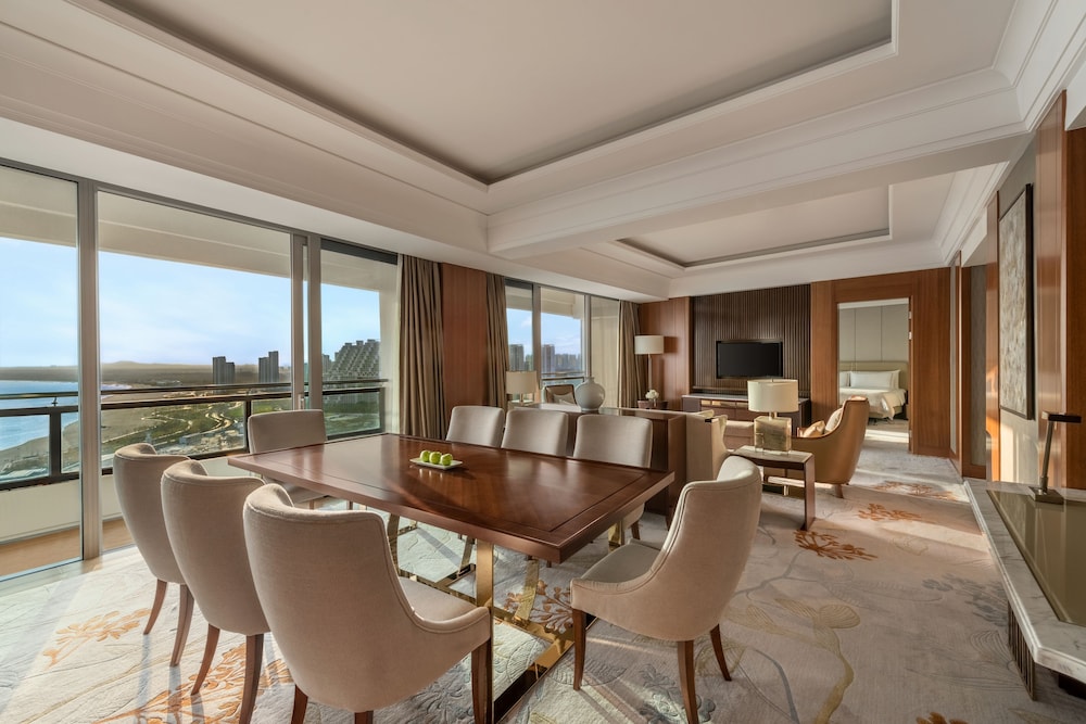 Shangri-La Qinhuangdao 24/50