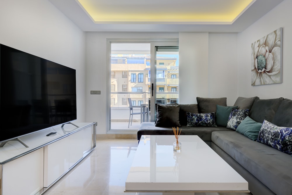 Aqua Apartments Marbella 51/80