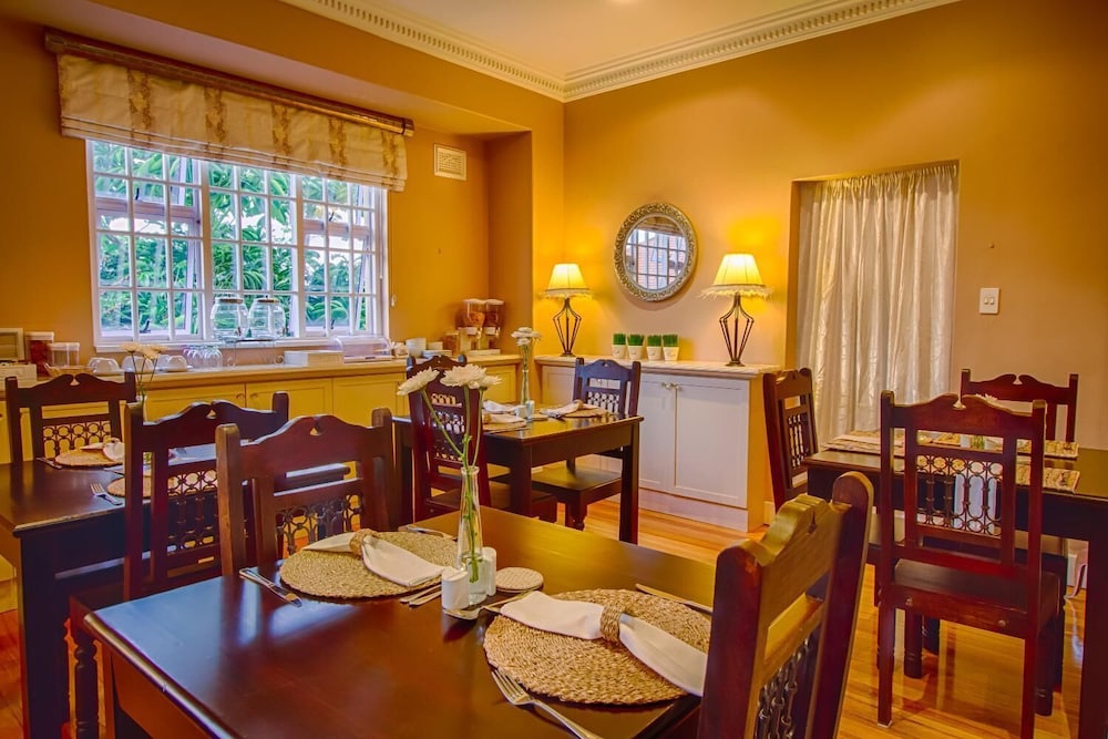 Musgrave Avenue Guest Lodge 35/46