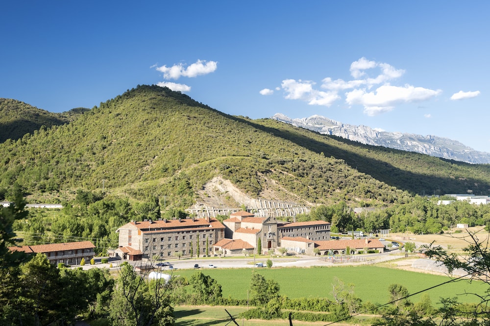 Hotel & Spa Monasterio de Boltana 35/40