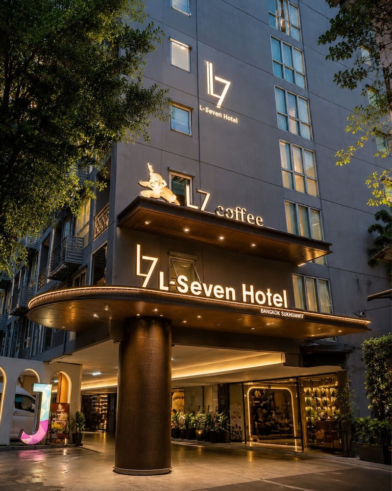 Juzi Hotel 1/57