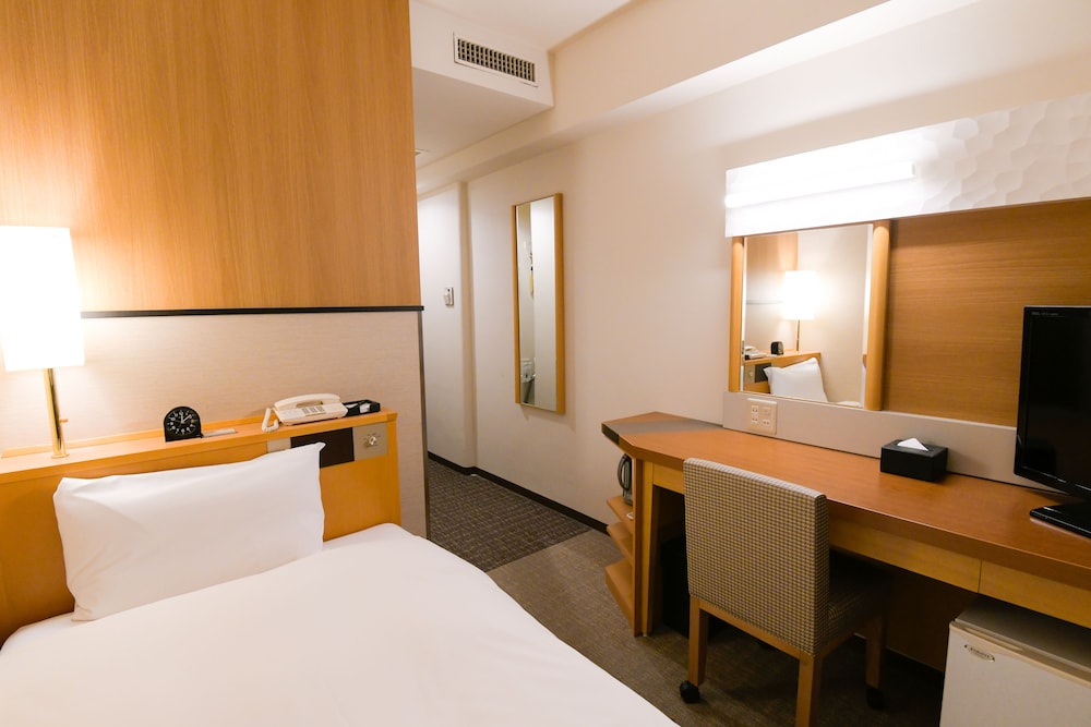 JR Clement Inn Himeji 6/22