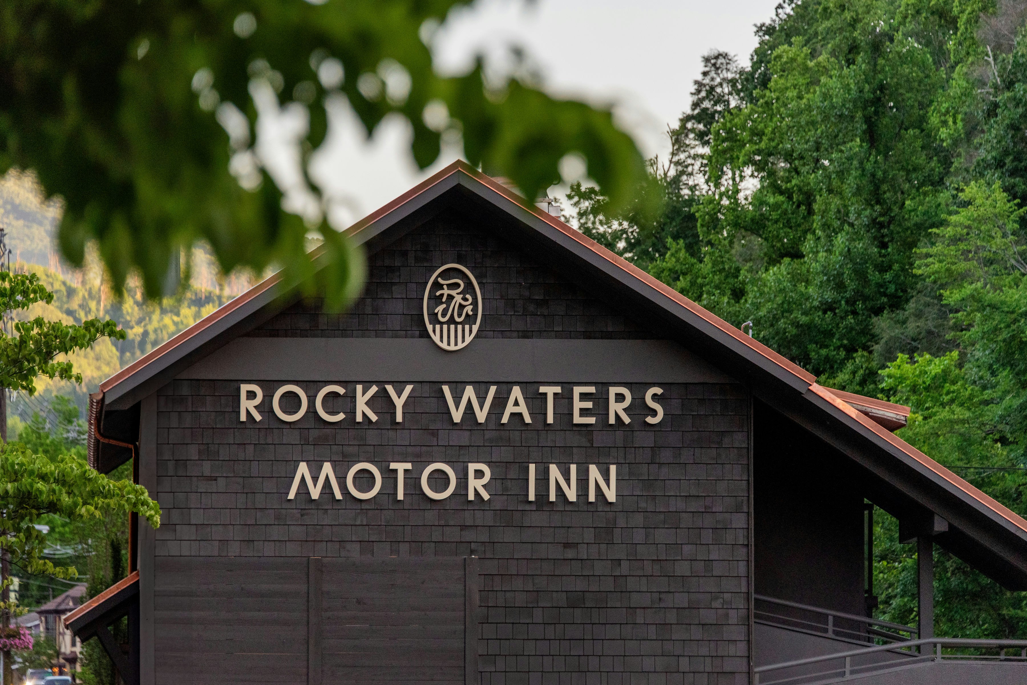Historic Rocky Waters Inn, A Small Luxury Hotel 3/55