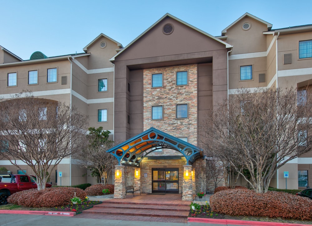 Staybridge Suites Plano - Richardson Area 3/70