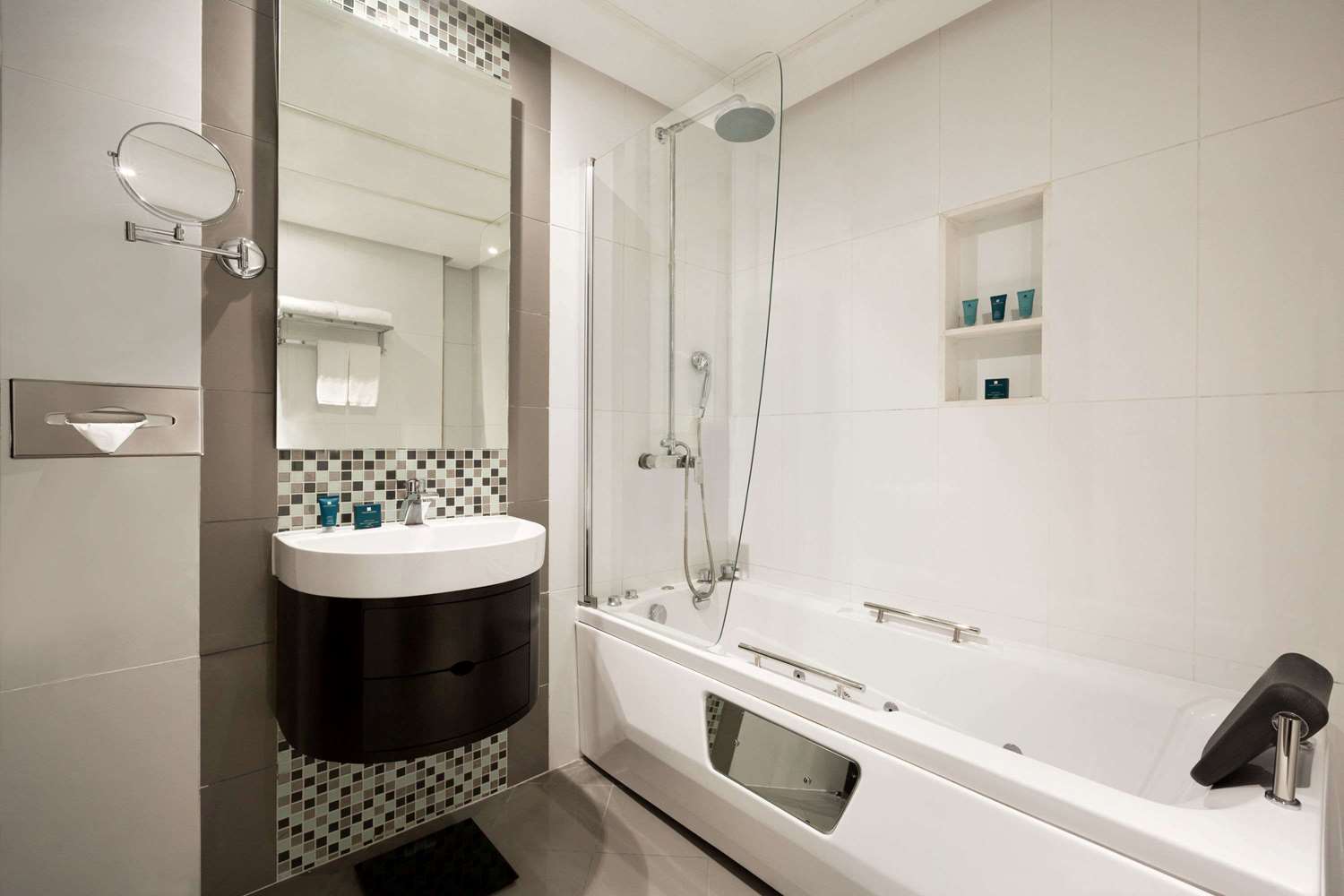 Wyndham Garden Manama 59/62