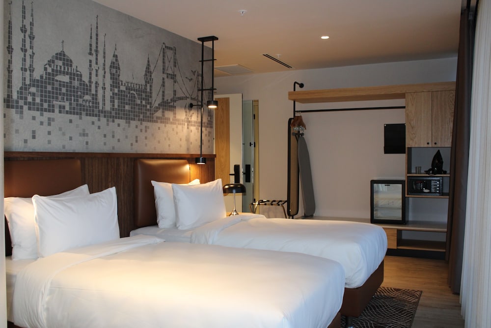 Tryp by Wyndham Istanbul Beyoglu 15/62