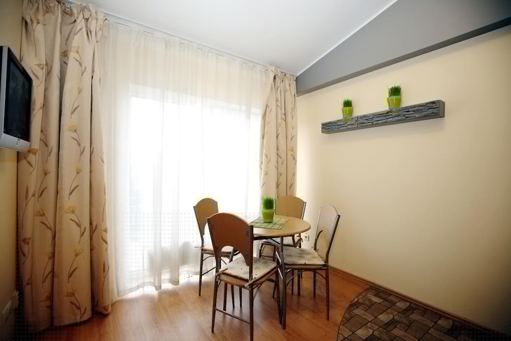 Apart Hotel Tomo 55/64