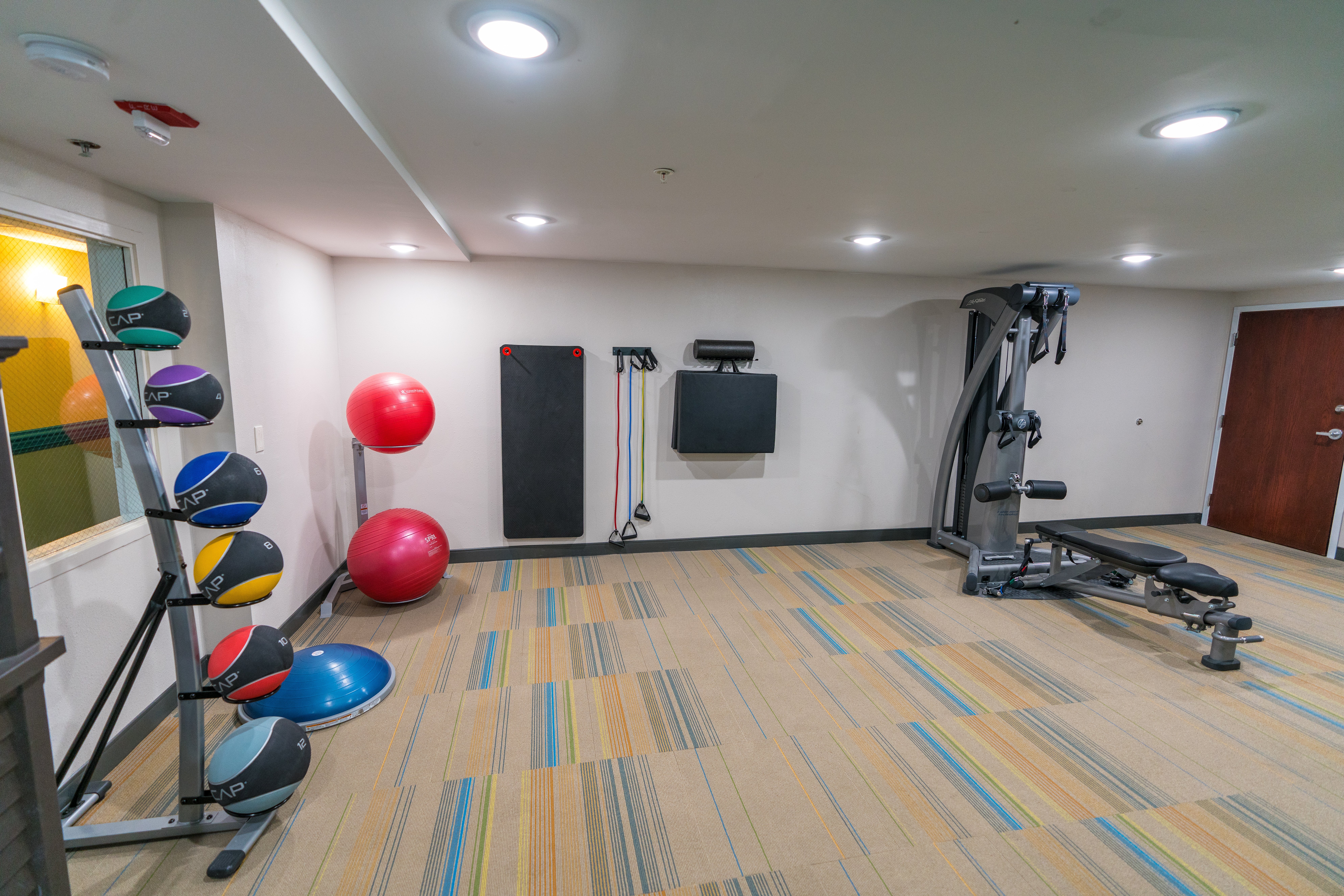 Holiday Inn Express & Suites Nashville - Brentwood I-65 22/40