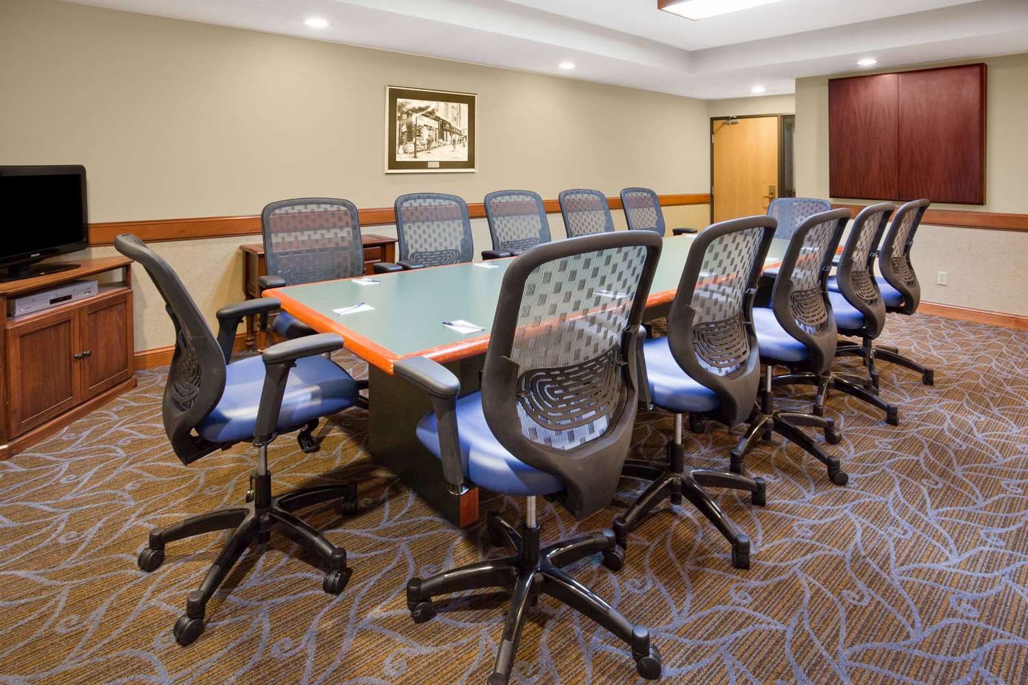 Americinn By Wyndham Chanhassen 42/47