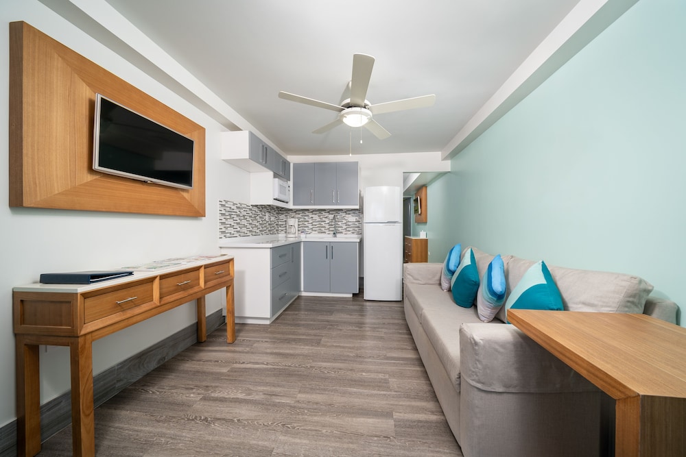 South Gap Hotel 37/46