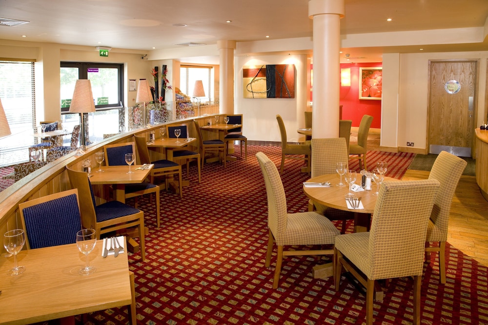 Premier Inn London Docklands (Excel) Hotel 35/44