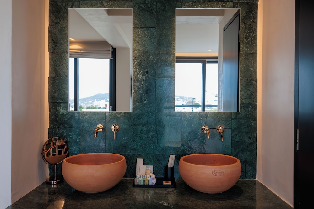 ASTY Mykonos Hotel and Spa 50/50