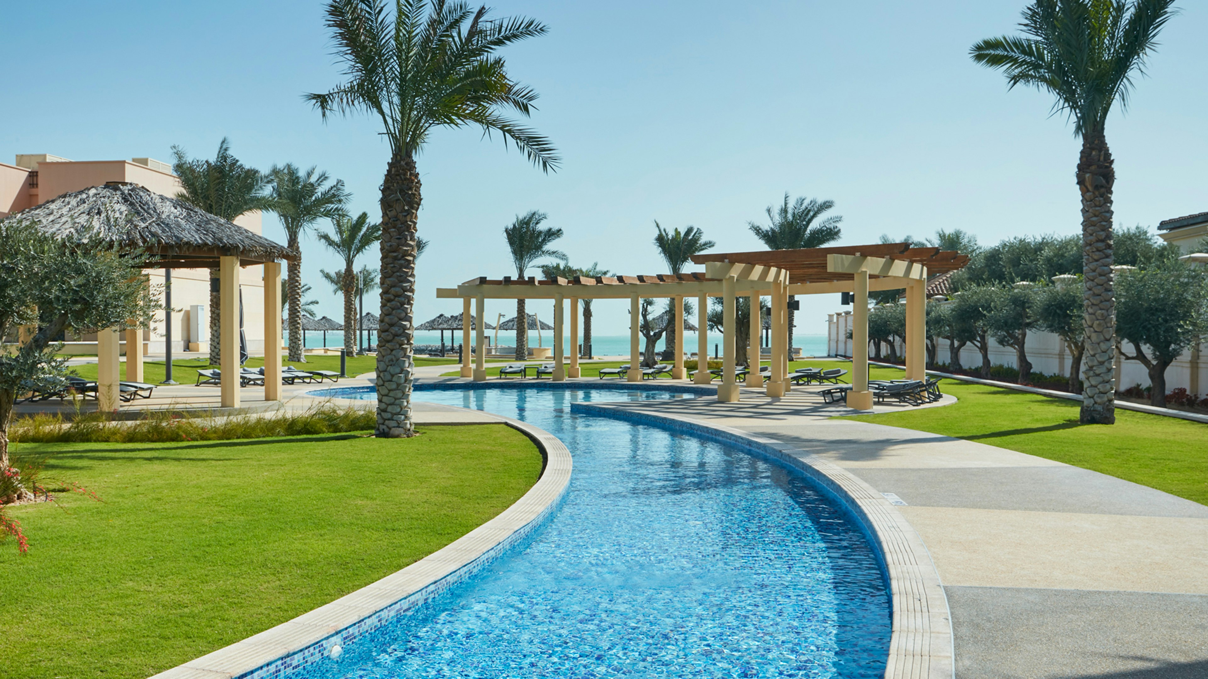 INTERCONTINENTAL DOHA RESIDENCES 34/38