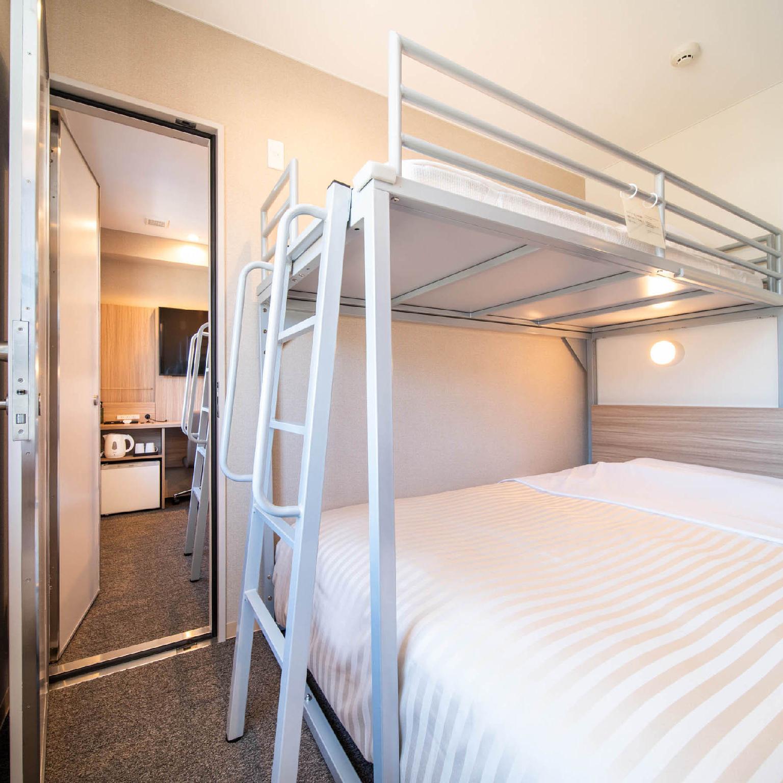 Semi Room, Connecting, Loft, Semi Double Bed, Smoking
