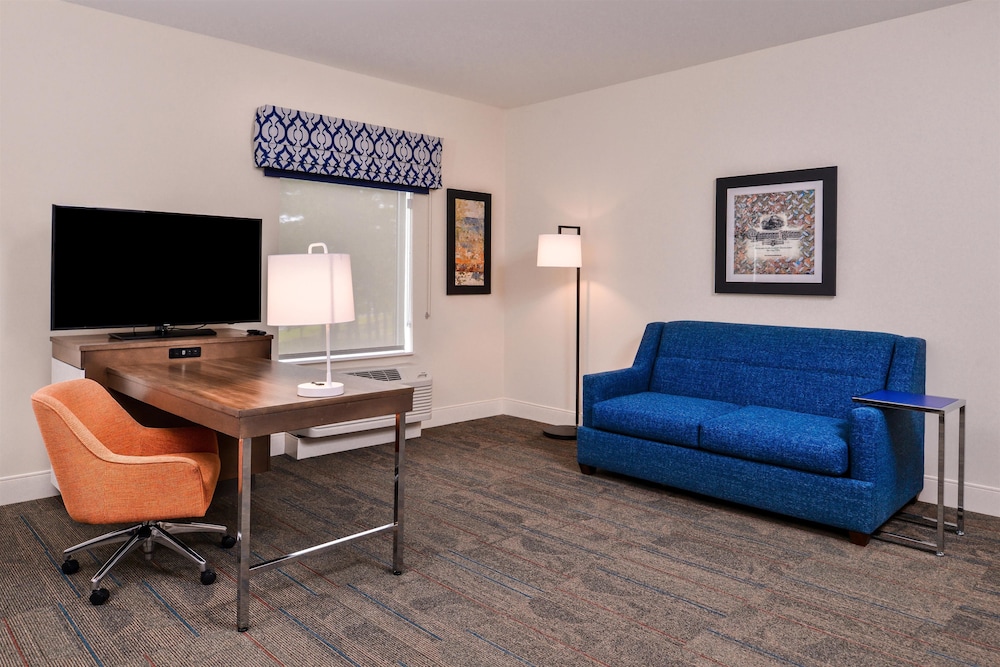 Hampton Inn Benson Nc 37/66