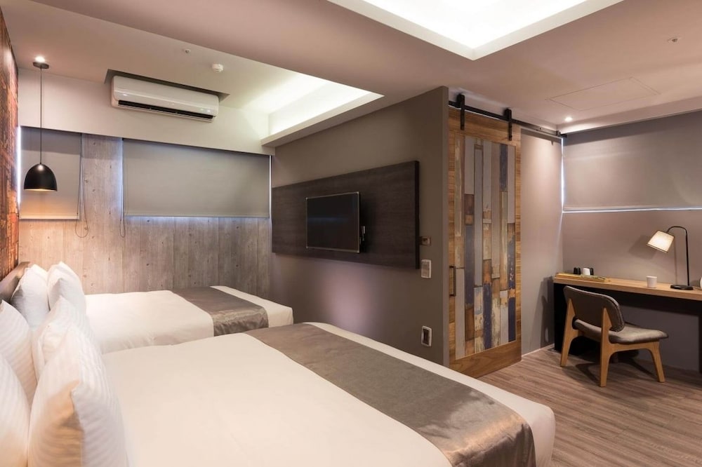 Sun Rise Hotel 14/41