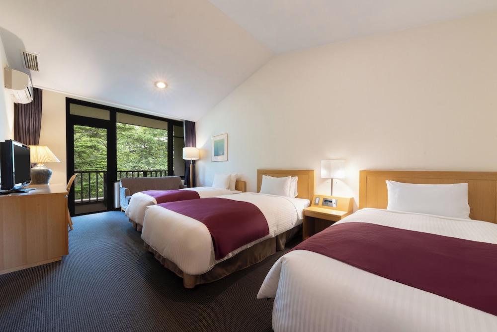Yatsugatake Kogen Lodge 18/55