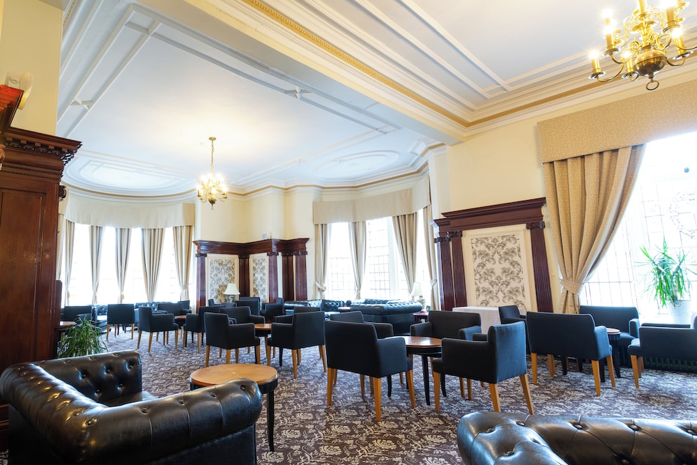 Prince of Wales Hotel Southport 40/62