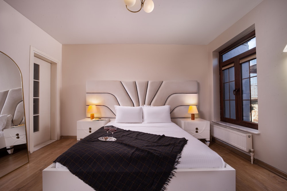 NINE ISTANBUL HOTEL 10/50