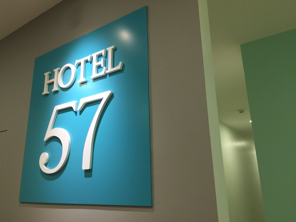 Hotel 57 23/41