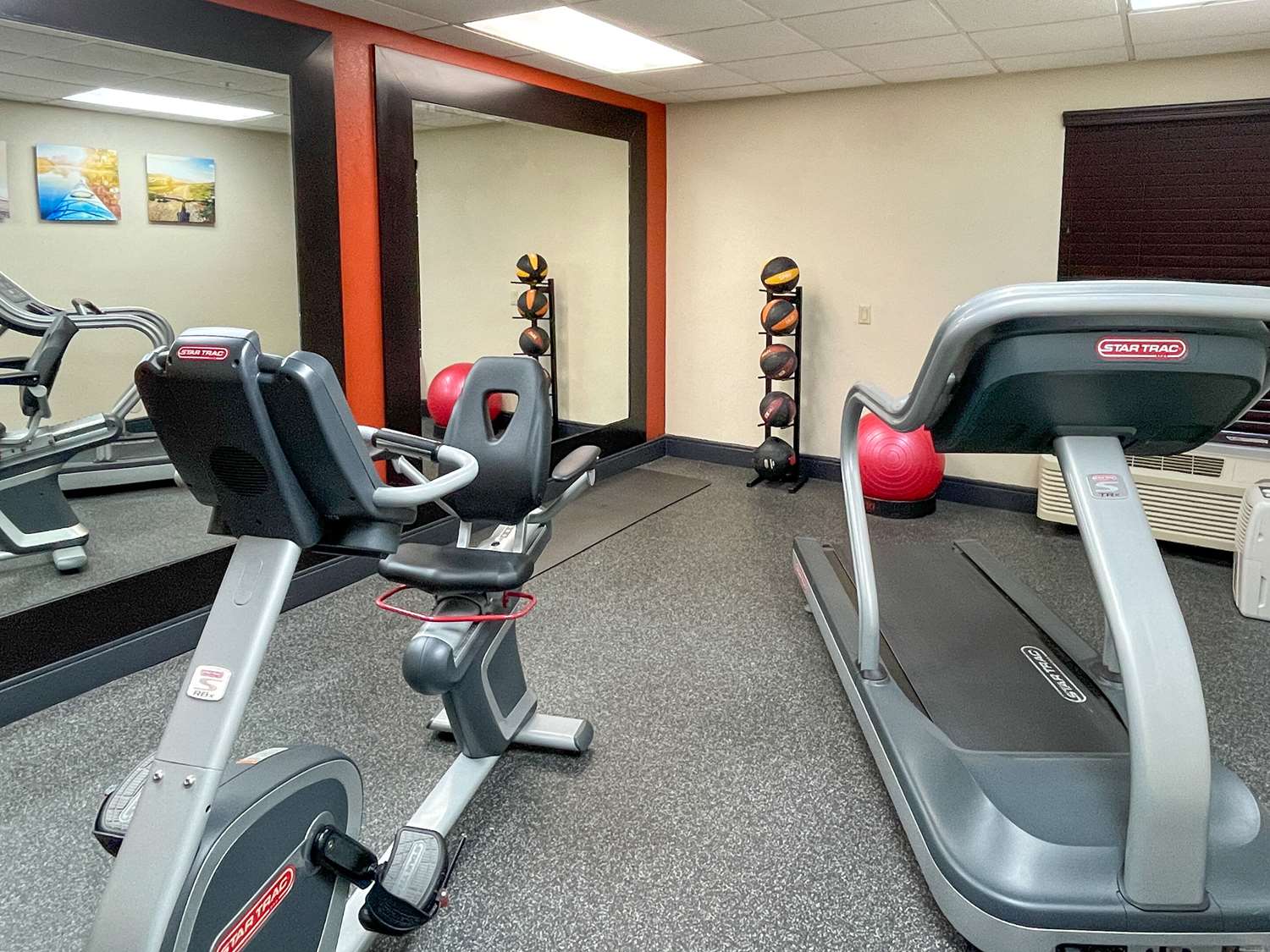 Comfort Inn Darien - North Brunswick 16/22