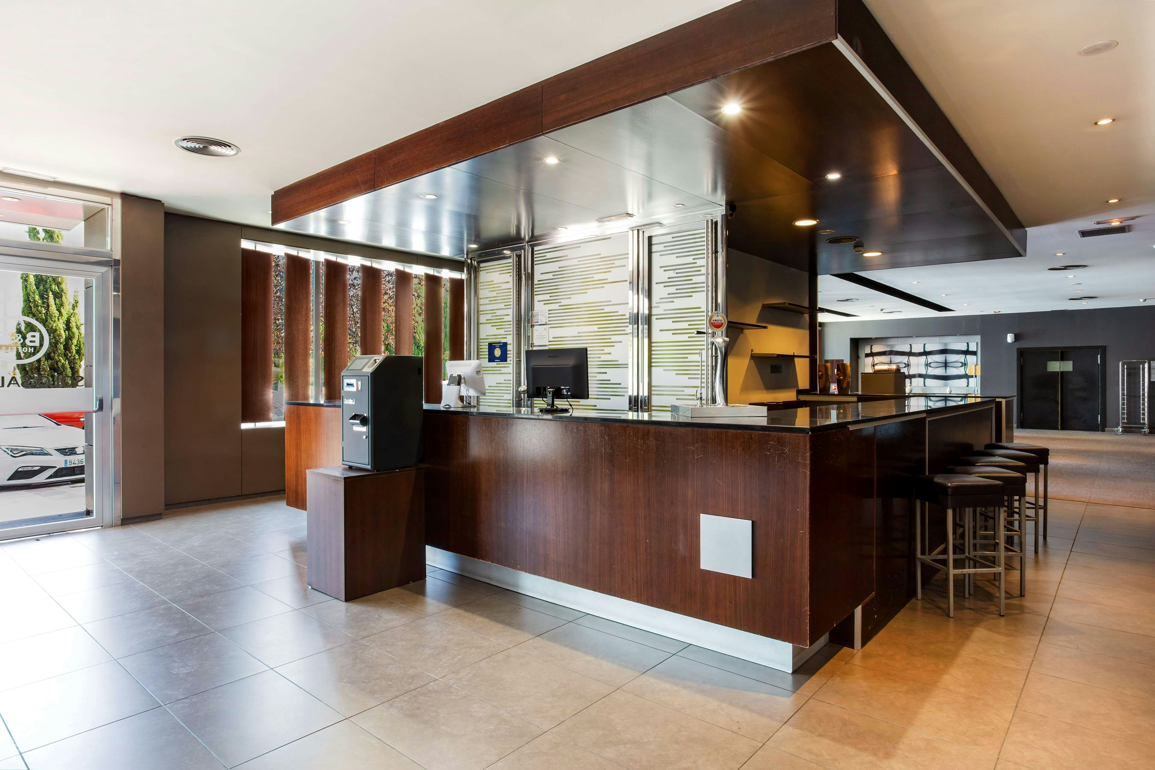 Lobby at B&B HOTEL Madrid Getafe, GETAFE