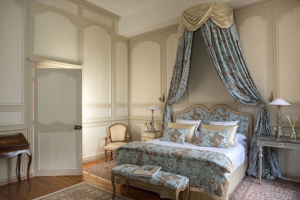 Chateau de La Ballue 24/73