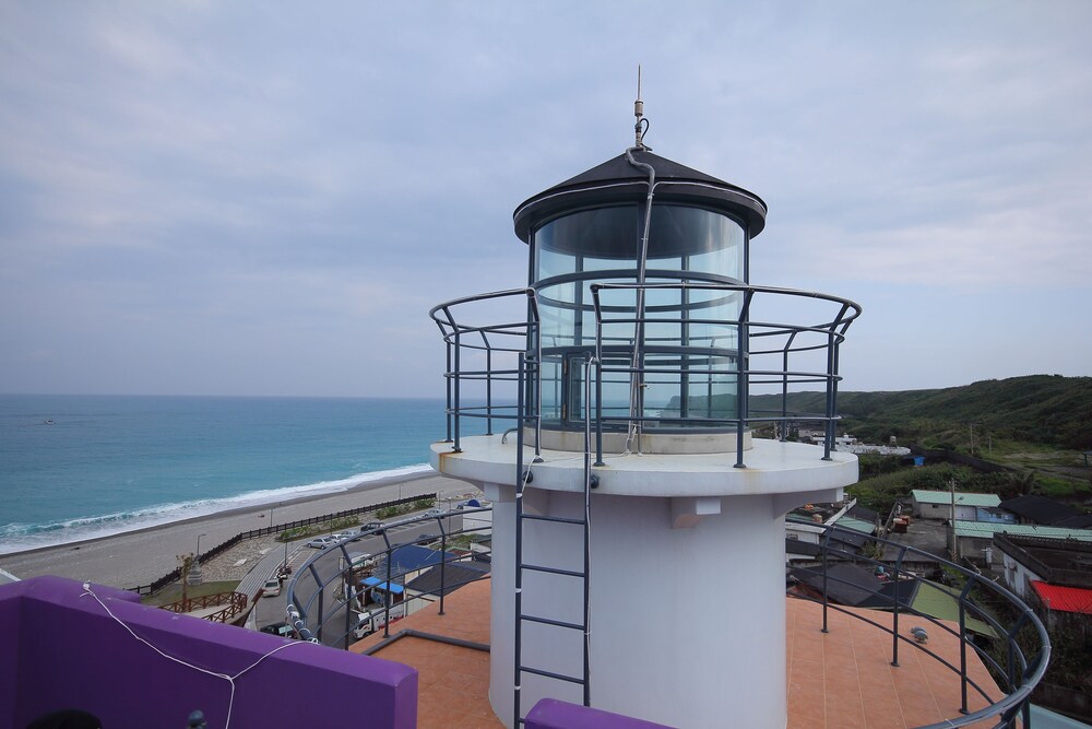 Lighthouse B&B 51/71