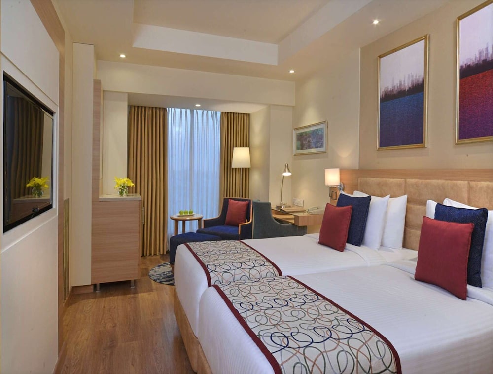 SUPERIOR, TWIN BEDS