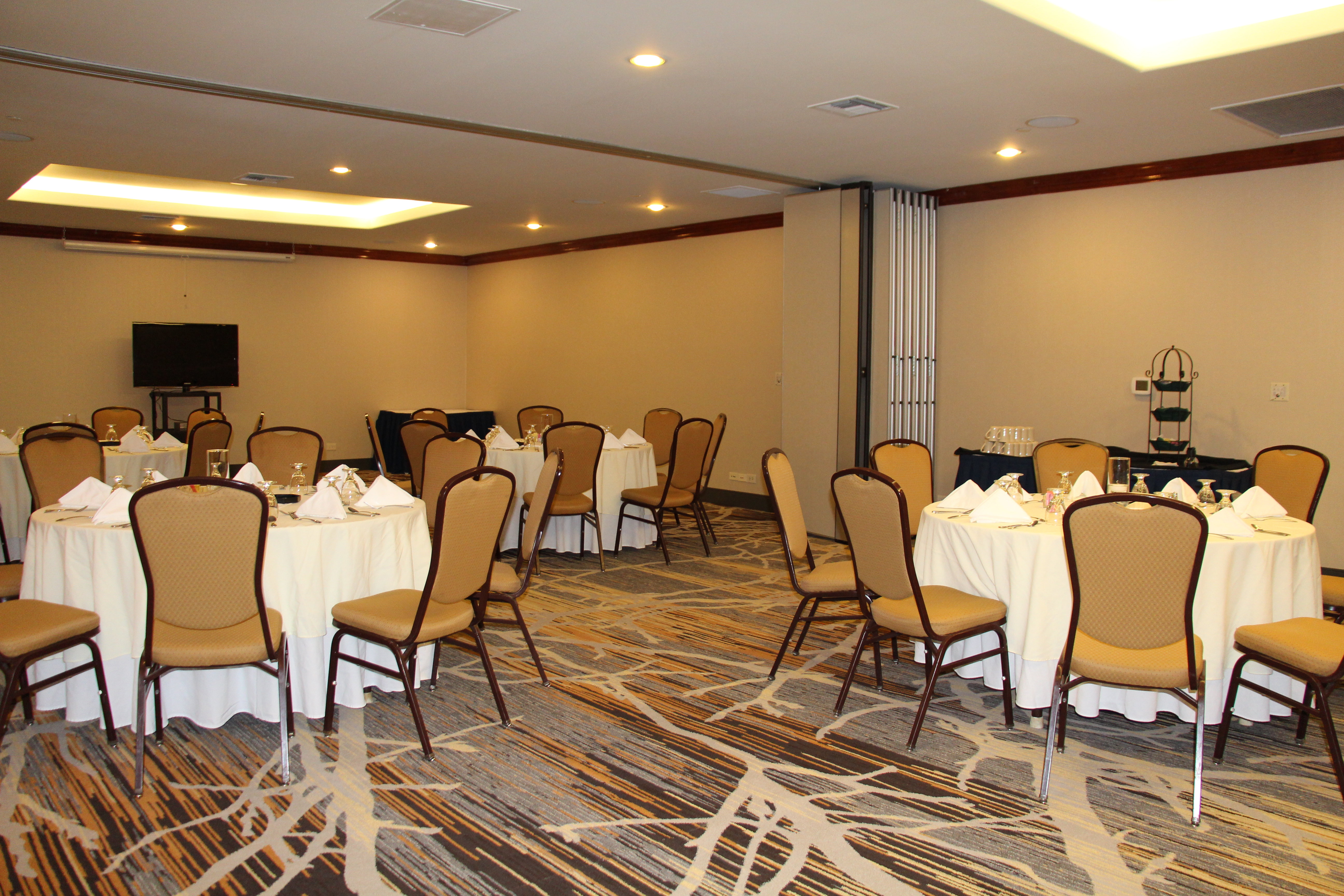Holiday Inn Denver Lakewood 48/61